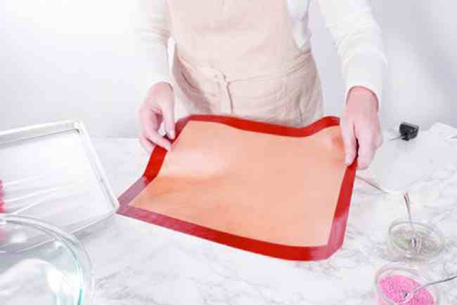 Can Silicone Baking Mats go in the Dishwasher